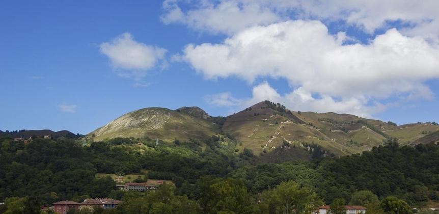Casa La Cruz A 2Km De Onís Zewnętrze zdjęcie